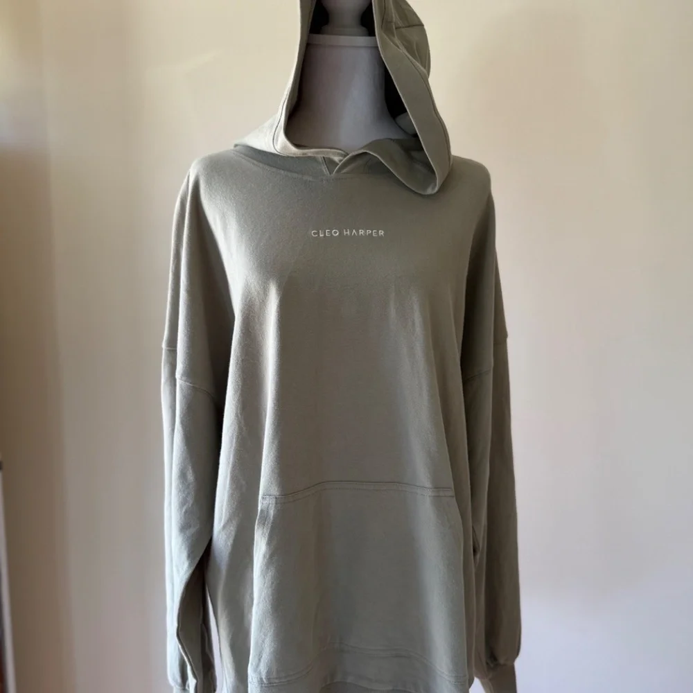 Cleo Harper Activewear Oversized NYC Street Hoodie in Sage Green Sweatshirt M - Picture 5 of 9